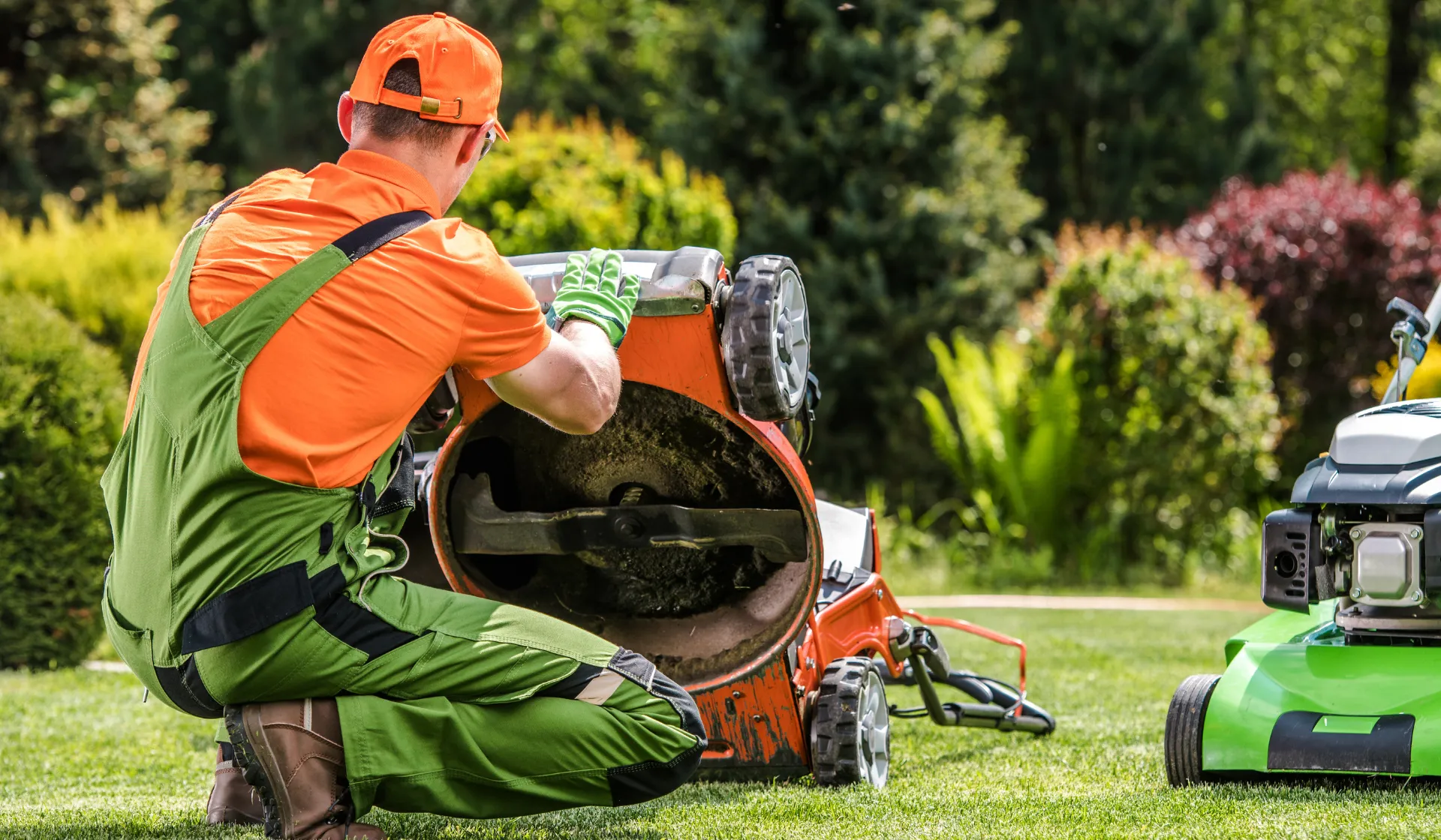 LeadGulls social media marketing specialists reviewing a Facebook Ads and Instagram campaign for a landscaping and lawn care company, showing local job inquiry volume and service area targeting